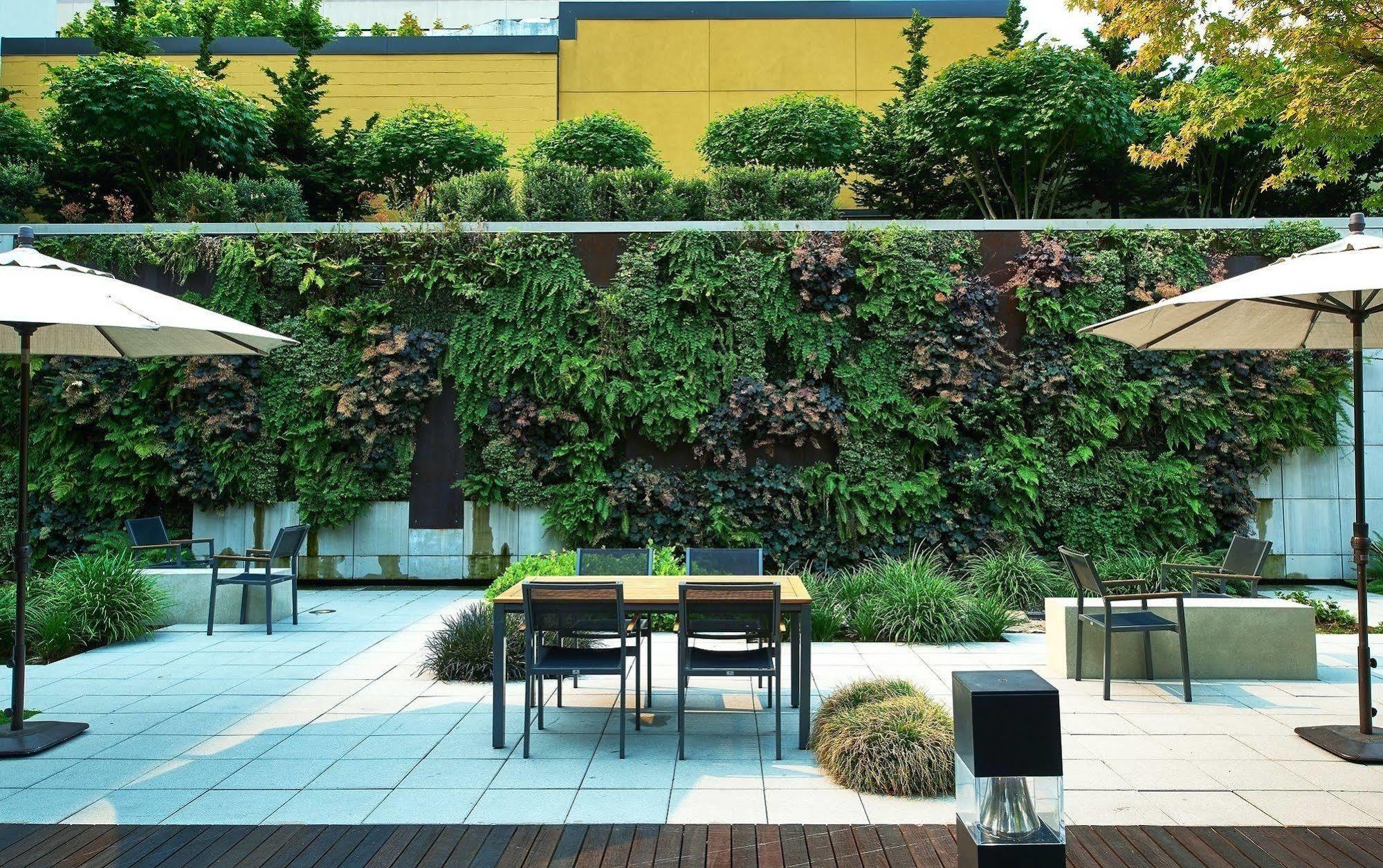 The Zags Hotel 4*